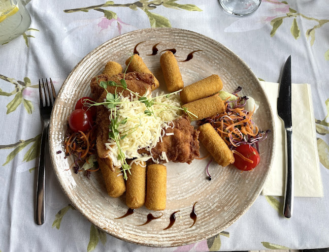 Comentarii opinii despre Véndiófa Grill Bisztró