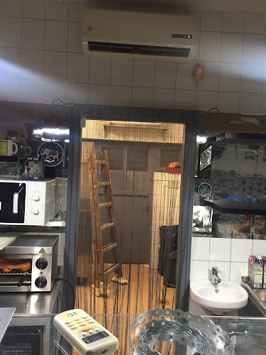 Kis Molo Kávézó Étkezde - Budapest