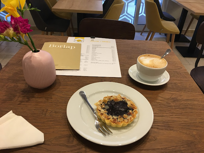 Opinii despre Enjoy Budapest Cafe în Budapest - Vendéglátás