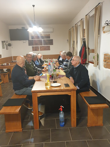 Ottó Pince Borozó és Panzió - Vendéglátás