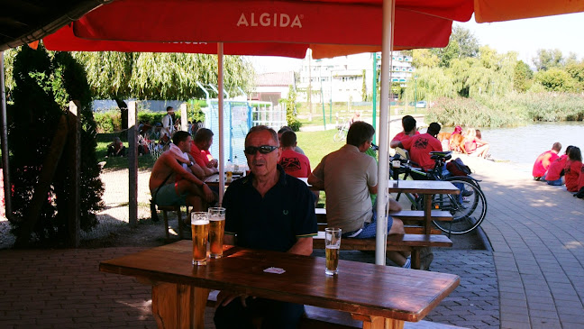 Opinii despre Pecás Büfé în Keszthely - Vendéglátás