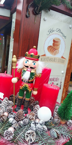 Opinii despre Kiss-Bereczki Kürtőskalács Hajdúböszörmény în Hajdúböszörmény - Vendéglátás