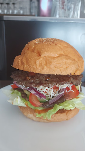 Comentarii opinii despre TRFK pub