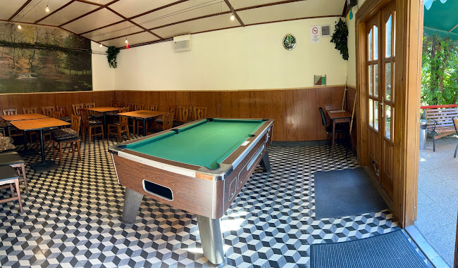 Szőlőskert borozó - Vendéglátás