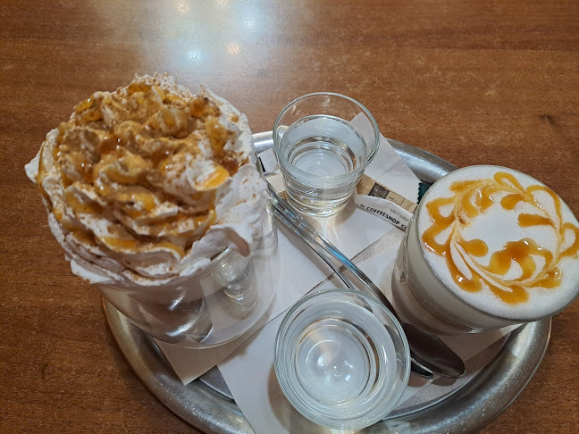 Siófok, Fő tér 0, 8600