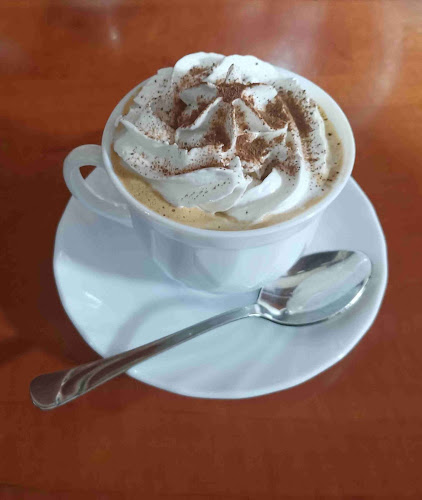 Opinii despre Tölgyfa Presszó, Dohánybolt în Zalaszentgyörgy - Vendéglátás