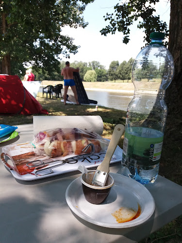 Opinii despre Kagyló Café în Baja - Vendéglátás