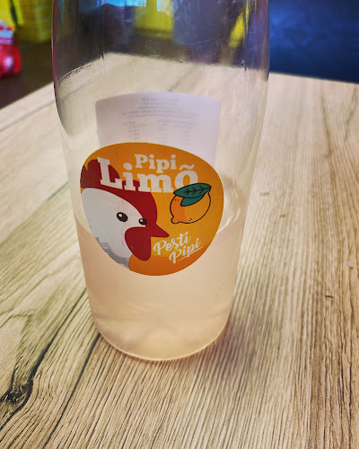 Pesti Pipi 17 - Budapest