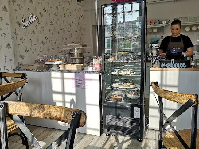 Comentarii opinii despre B Bea