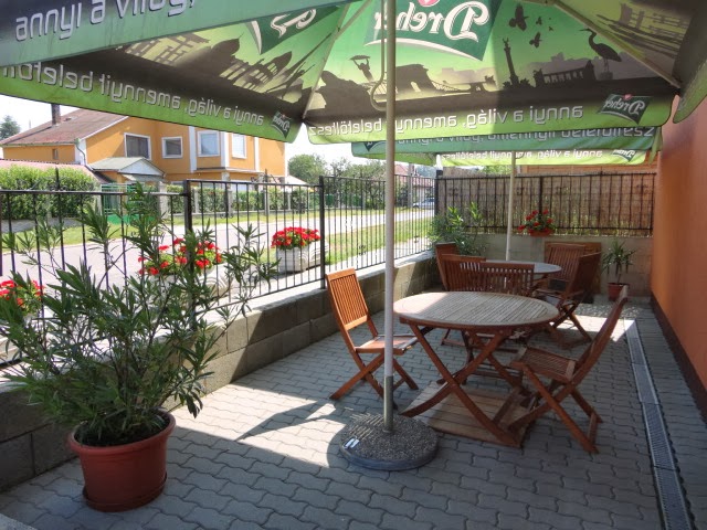 Zöld Sasok Étterem és Panzió - Isaszeg