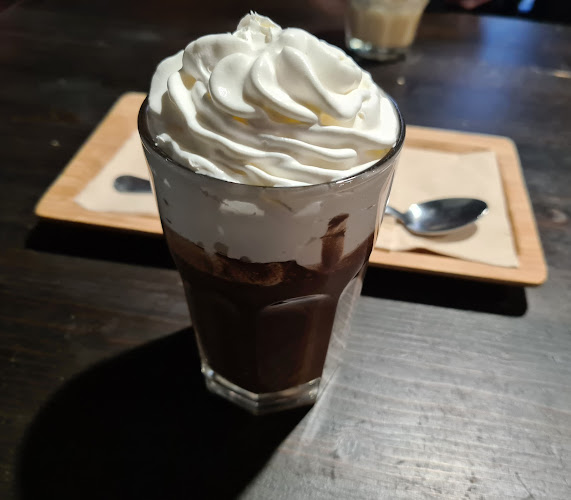 Comentarii opinii despre Café Frei Győr Belváros