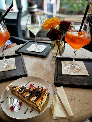 Aperitivo Caffé Bar - Vendéglátás