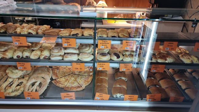 Hékás Békás Pékség