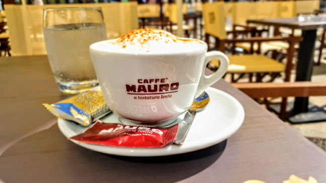 Opinii despre Villanyrendőr Sörbár în Miskolc - Vendéglátás