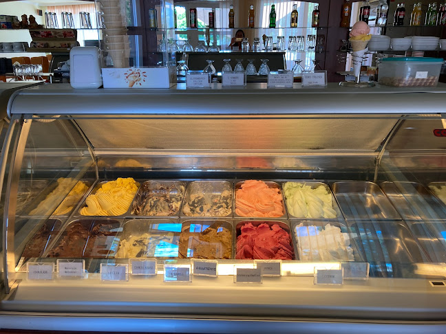 Opinii despre K&K Cukrászda în Sükösd - Vendéglátás