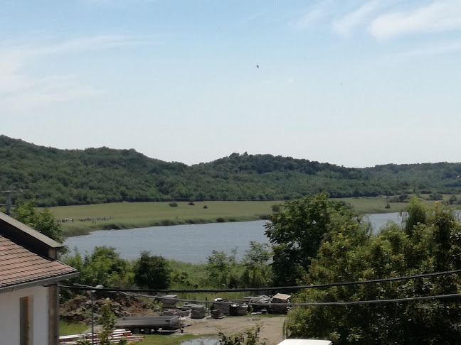 Opinii despre Színház Büfé în Tihany - Vendéglátás