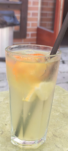 Cafe Frei Eger - Vendéglátás