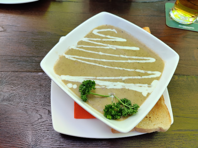 4 Seasons - Palóc Bistorant - Vendéglátás