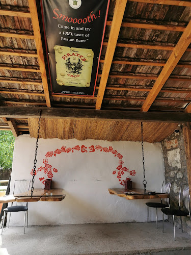 Comentarii opinii despre Retro pub