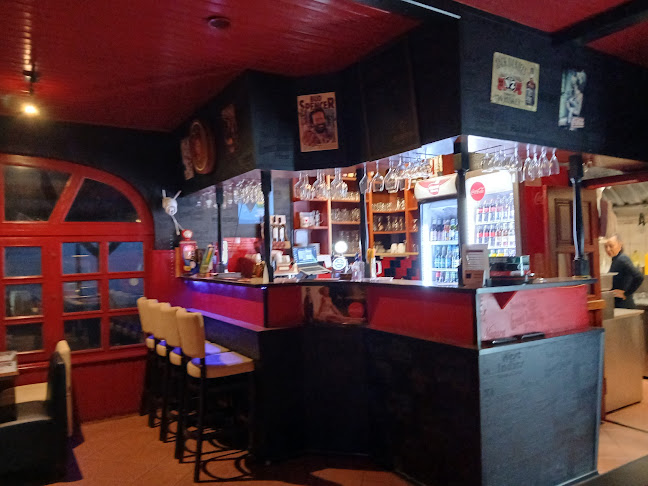 Red Devils Pub & Pizzéria - Vendéglátás