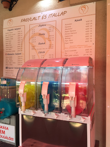 Aranytölcsér Fagylaltkert és Kávézó