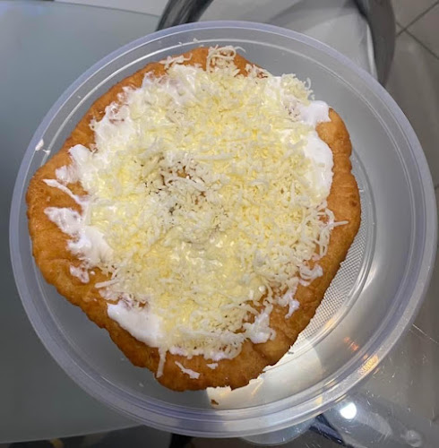 Opinii despre Pajti Grill Büfé în Bicske - Vendéglátás