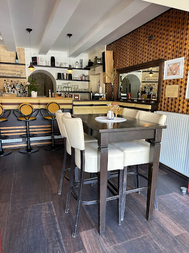 Kistehén Burger Étterem - Vendéglátás