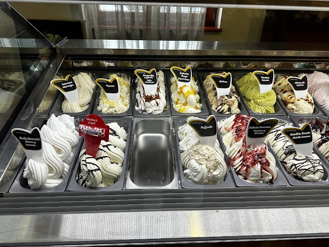 History fagyizó és terasz - Jászberény