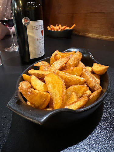 Marha Jó Steak Bar - Vendéglátás