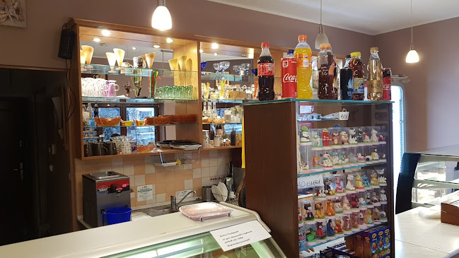 Comentarii opinii despre Vági Józsi Cukrászda