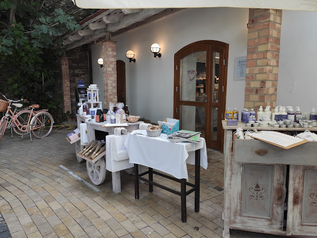 Tihany, Kossuth Lajos u. 22, 8237