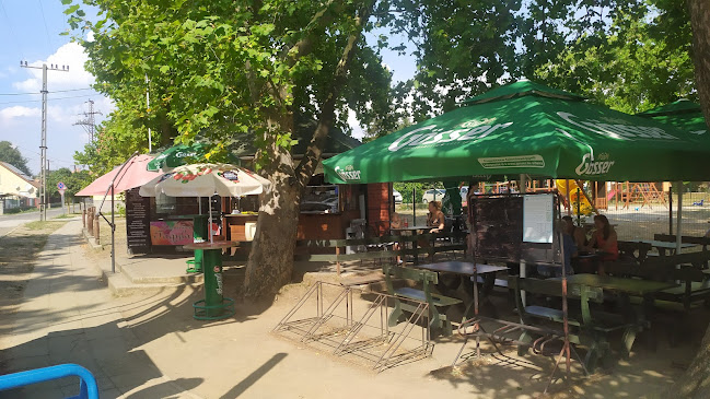 Jégvarázs Fagyizó, lángosozó és palacsintázó