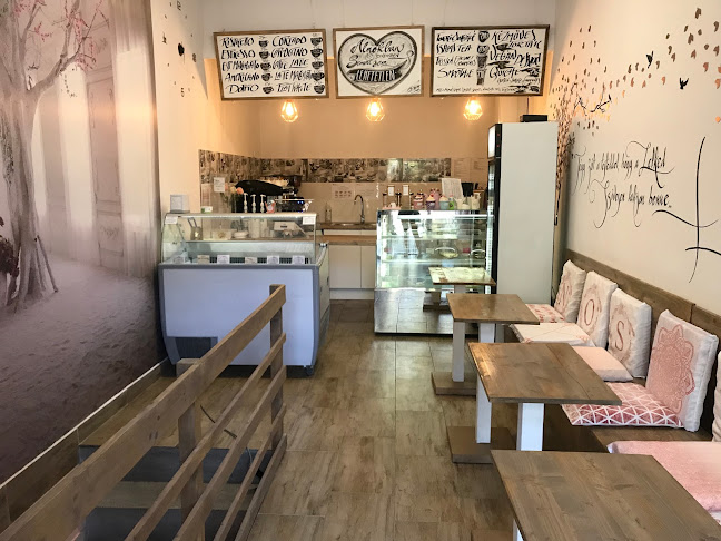 Opinii despre NoS Cakes & Coffee în Budapest - Vendéglátás