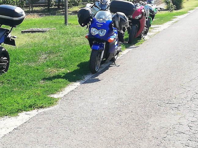 Comentarii opinii despre Liget Büfè,Lottózó.