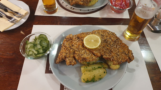 Submarine Station Étterem (Ernst & Wolf Kft.)