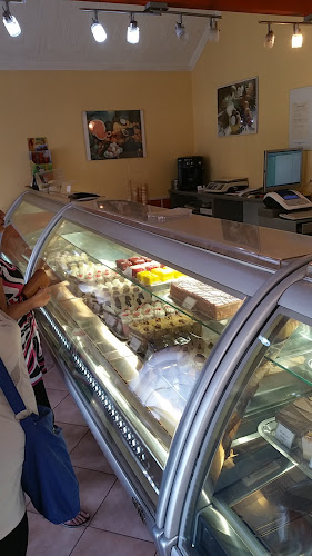 Korona Cukrászda Aszód - Aszód