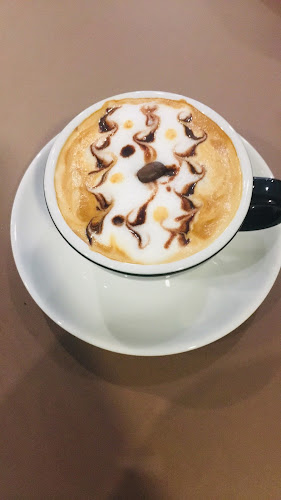 Opinii despre Szilva Cafe în Nyíregyháza - Vendéglátás