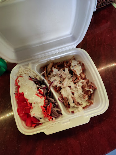 Opinii despre Európa pékség în Szolnok - Vendéglátás