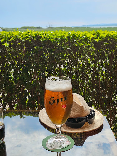 Opinii despre Apáti Étterem, Kávézó în Tihany - Vendéglátás