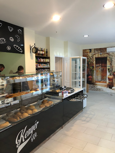 Opinii despre Szarvasi Pékség Mintabolt în Szarvas - Vendéglátás