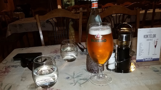 La porta di Taormina - Budapest