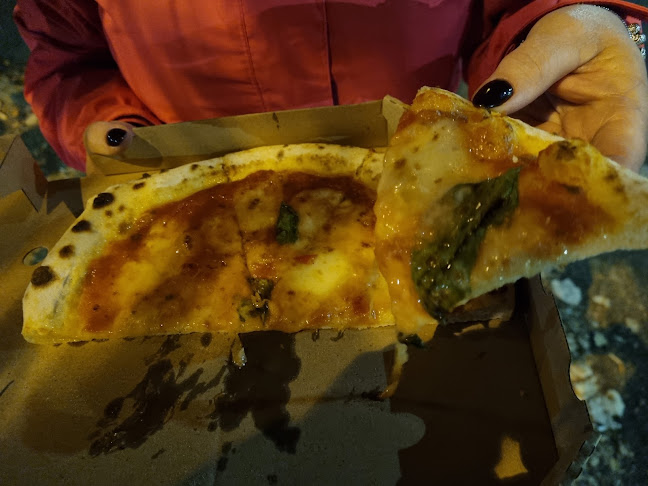 Comentarii opinii despre Rozi's Kitchen Vegetáriánus és vegán pizzéria