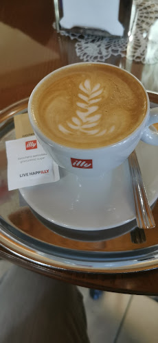 Comentarii opinii despre KissCuki Cukrászda