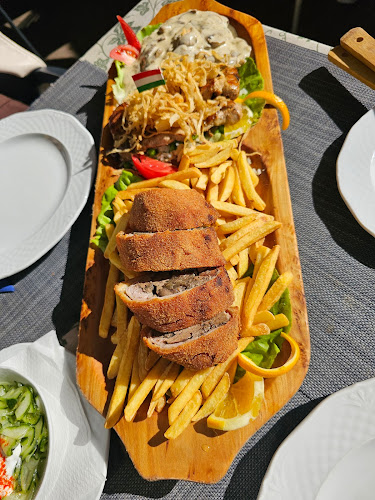 Comentarii opinii despre Texas Étterem