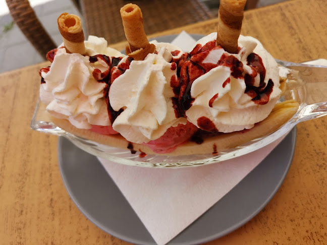 Vági Józsi Cukrászda - Göd