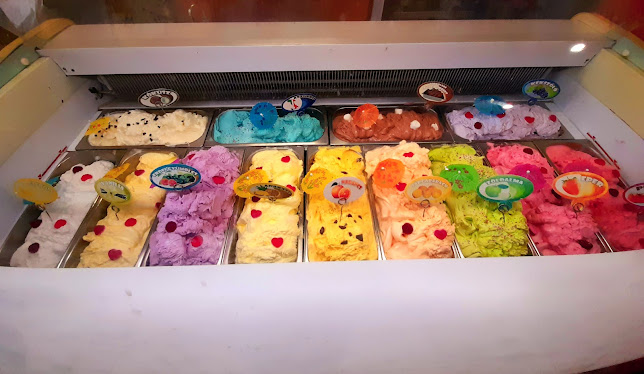 Opinii despre Gyöngyvirág Pizzéria-Cukrászda, Söröző-Étterem în Vámosgyörk - Vendéglátás