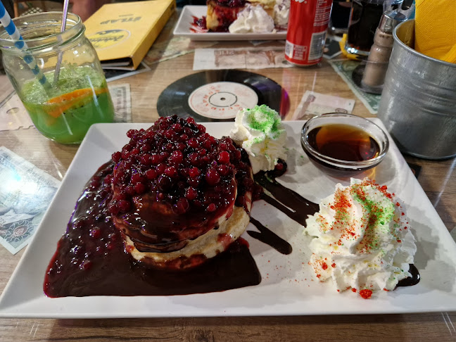 Johnny's Bistro Buda