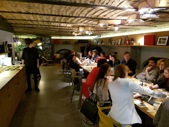 Bortársaság - Kossuth tér - Vendéglátás