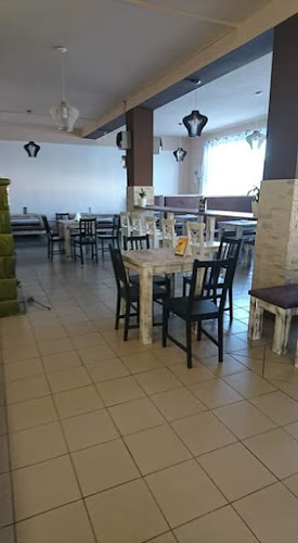 Opinii despre Rózsakert Presszó în Zalalövő - Vendéglátás