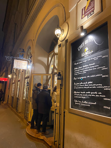 VakVarjú Étterem Pest - Vendéglátás